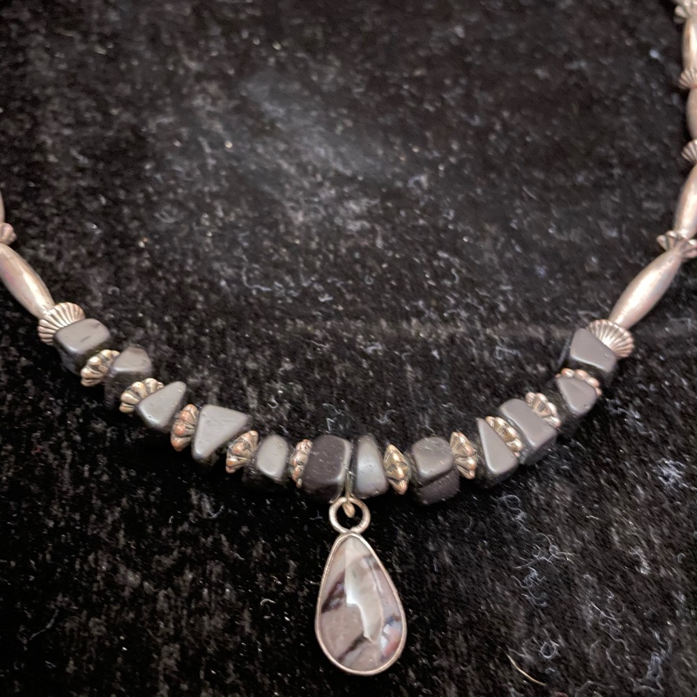 VTG Navajo Signed Onyx, Jasper & Sterling necklace - Picture 3 of 7